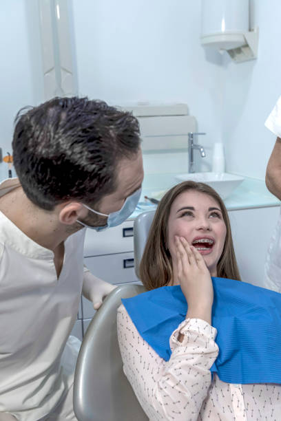 Best Emergency Cosmetic Dentistry (e.g., broken veneers) in Lmar, DE